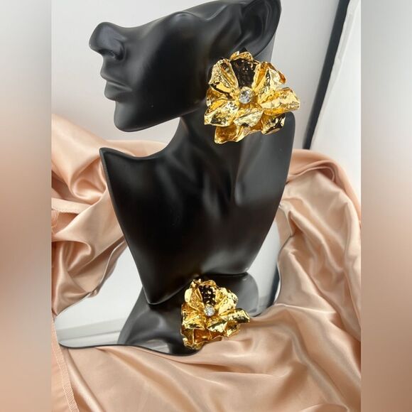 “Gold Floral Statement Earrings with Crystal Center” - Picture 8 of 8